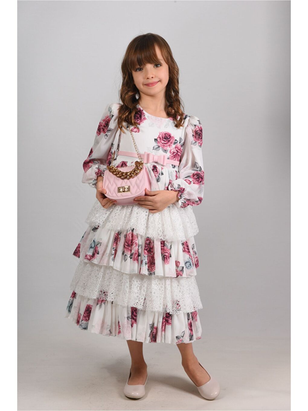 Pembe Çiçekli ve Çantalı Kat Kat Uzun Kemerli Kız Çocuk Elbise Doğum Günü Elbisesi