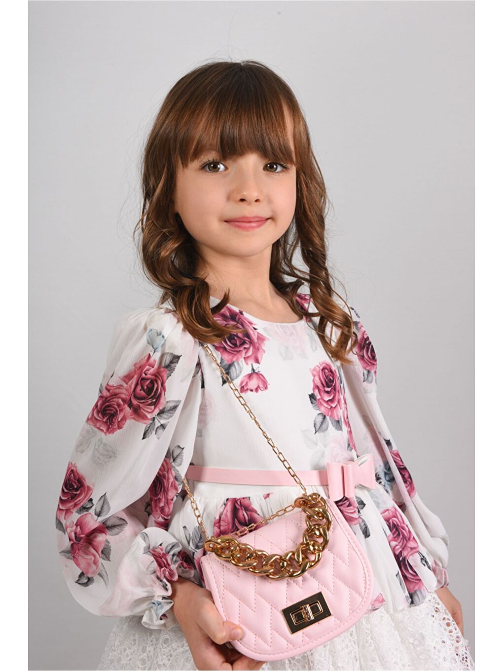 Pembe Çiçekli ve Çantalı Kat Kat Uzun Kemerli Kız Çocuk Elbise Doğum Günü Elbisesi-5