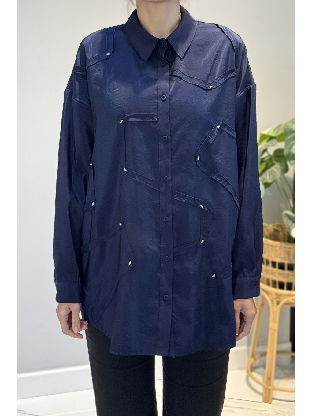 Düğme Detaylı Uzun Kol Dekoratif Dikişli Gömlek 6146 Lacivert