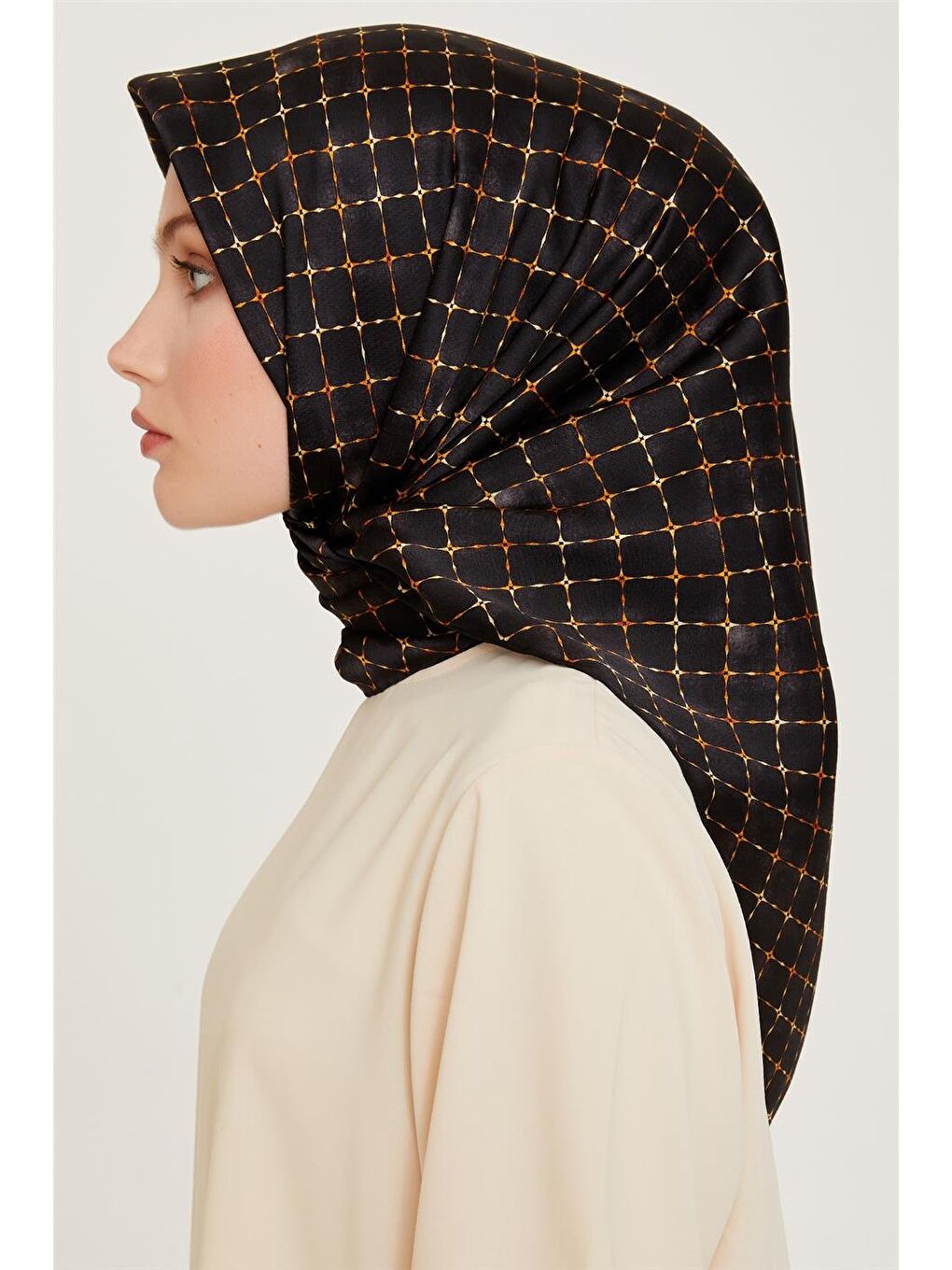 Kahverengi Soyut Desenli Twill Saf İpek Eşarp 9259D 01 09-2