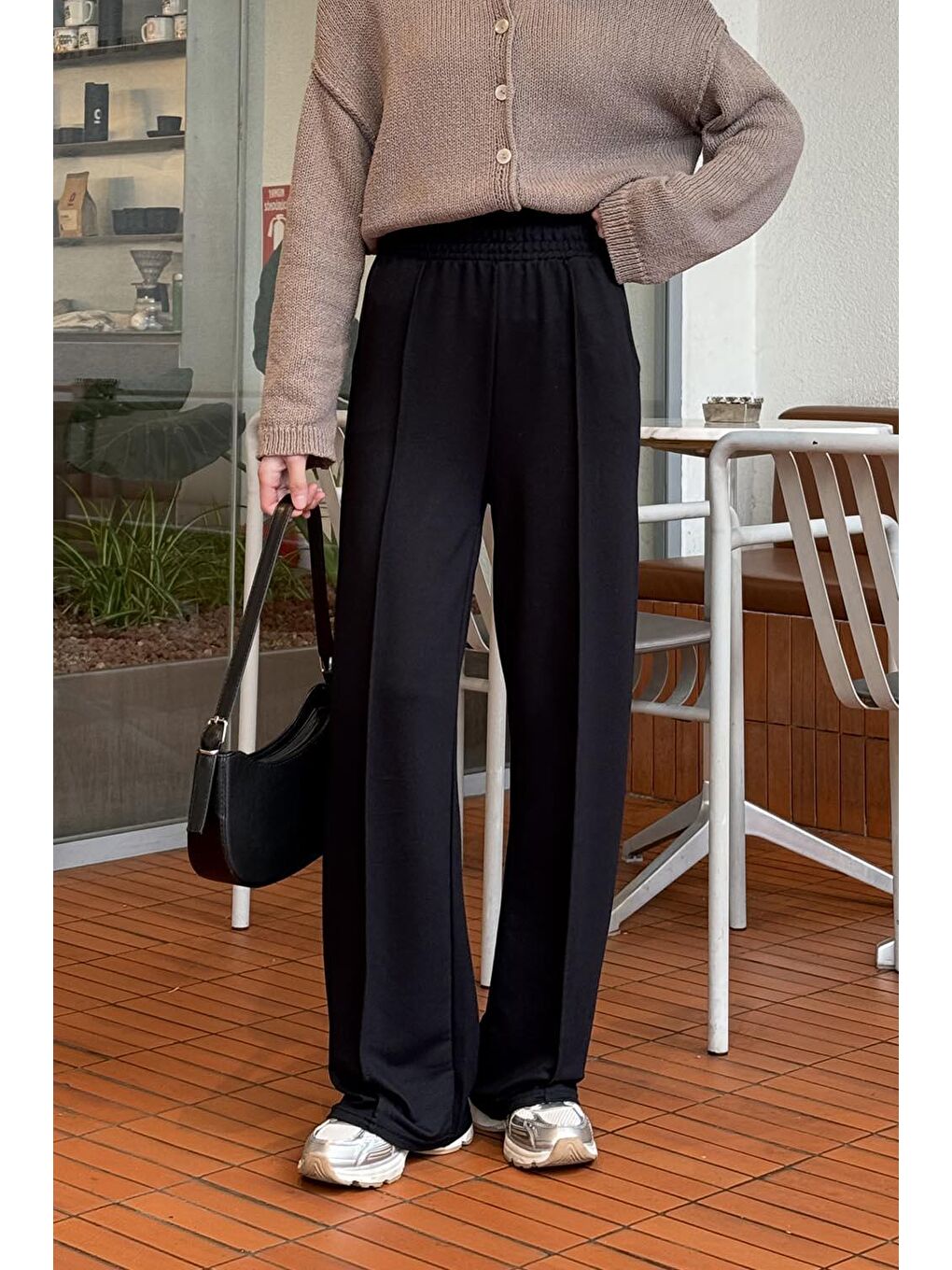 Çıma Detaylı Pantolon Siyah