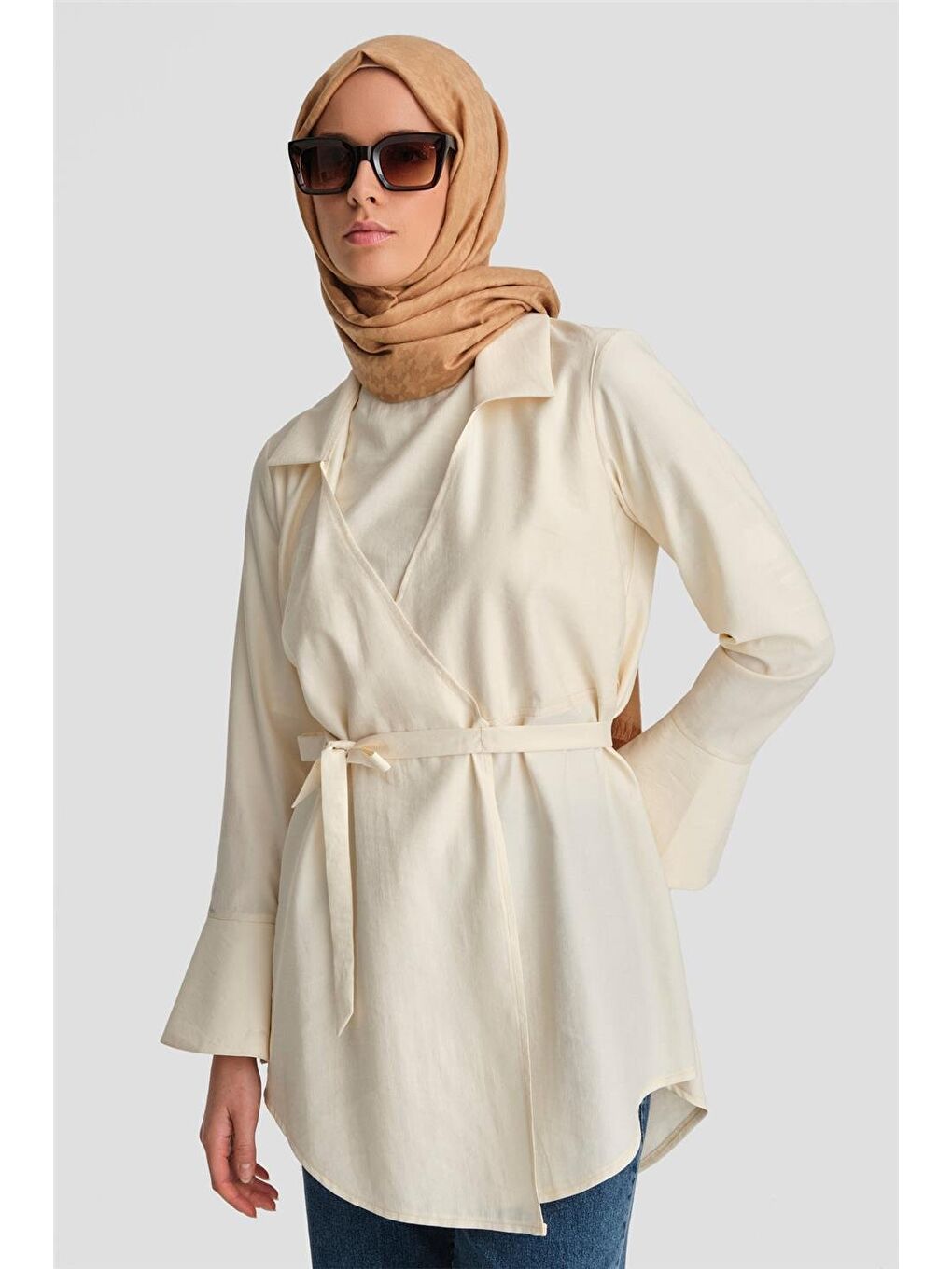 Bej Kruvaze Görünümlü Modal Tunik 24K4313 Aytaşı-2