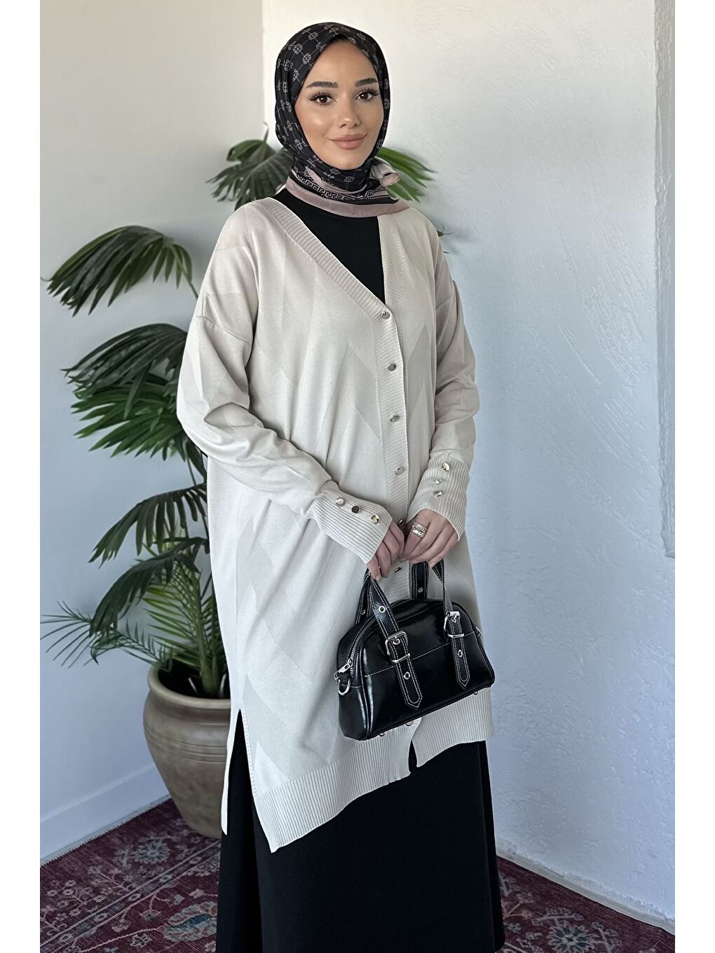 Bej Ön Düğmeli Desenli Tesettür Triko Hırka (m-l-xl Uyumludur)-3