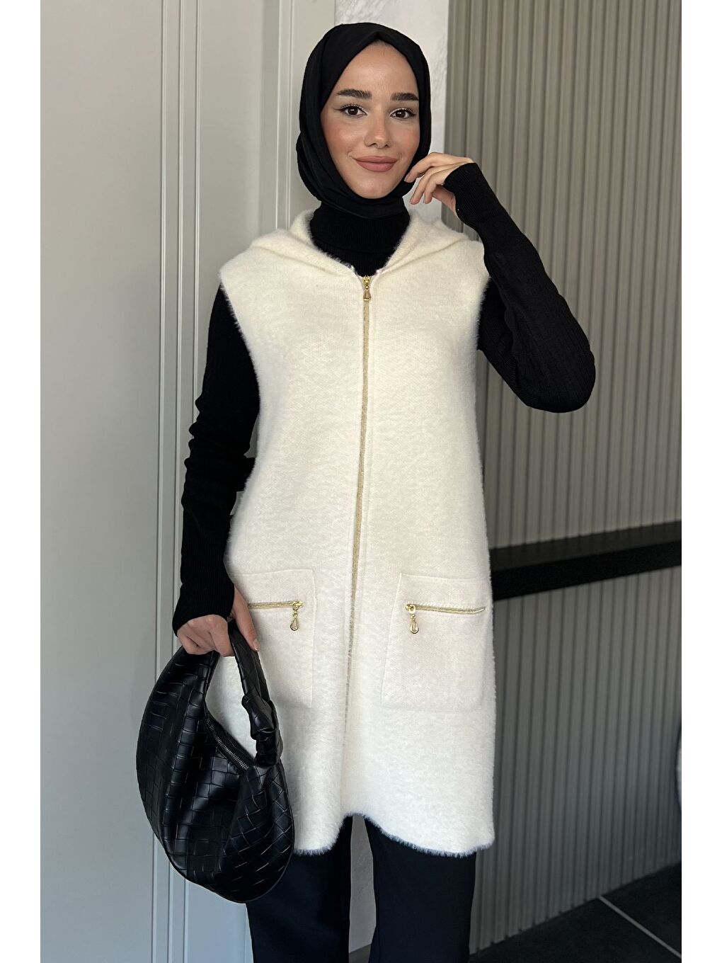 Ekru Kolsuz Fermuarlı Yumoş Tesettür Triko Yelek (s,m,l,xl Uyumludur)