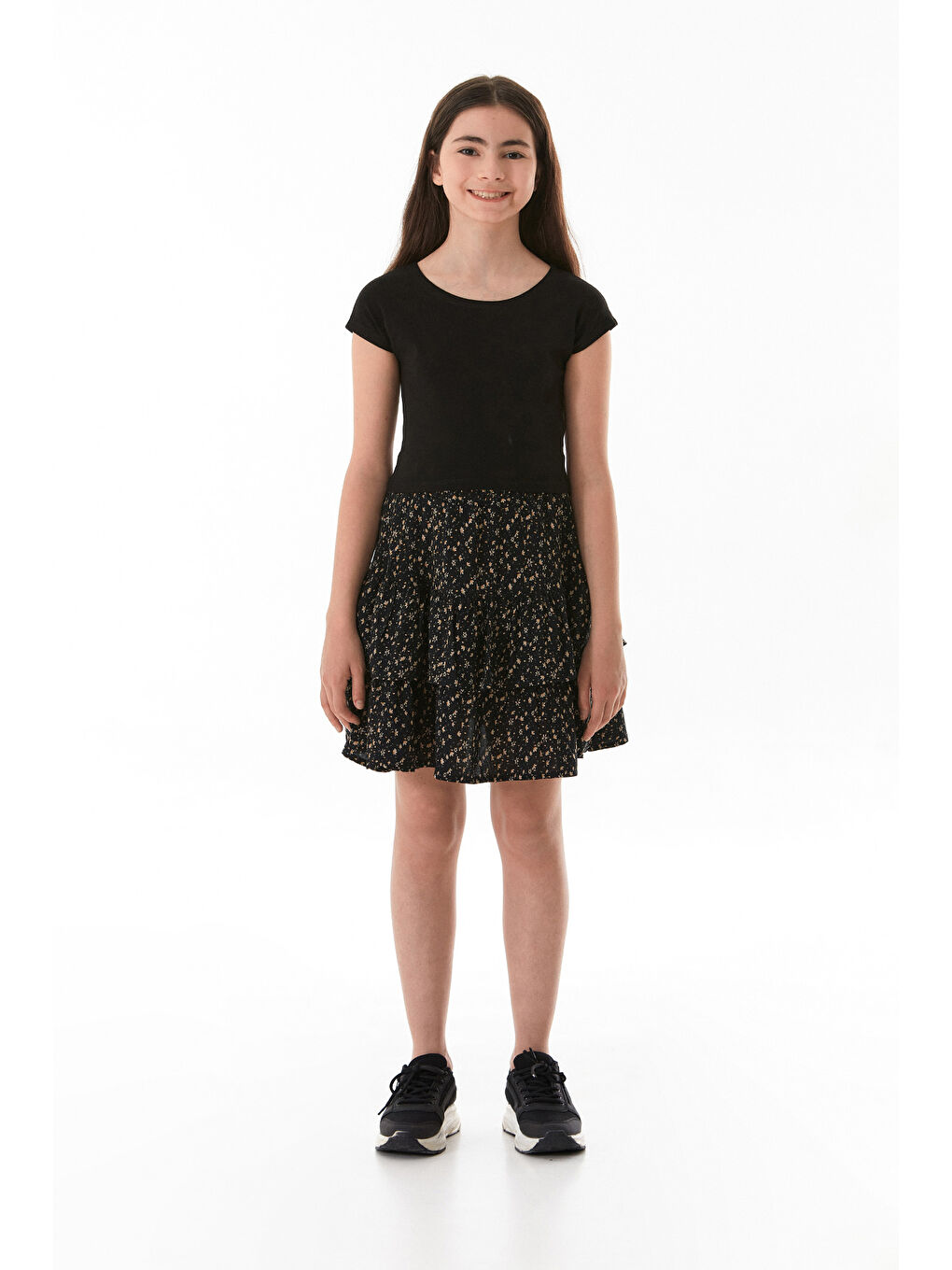 Siyah Çiçek Baskılı Fırfırlı Kız Çocuk Etek-1