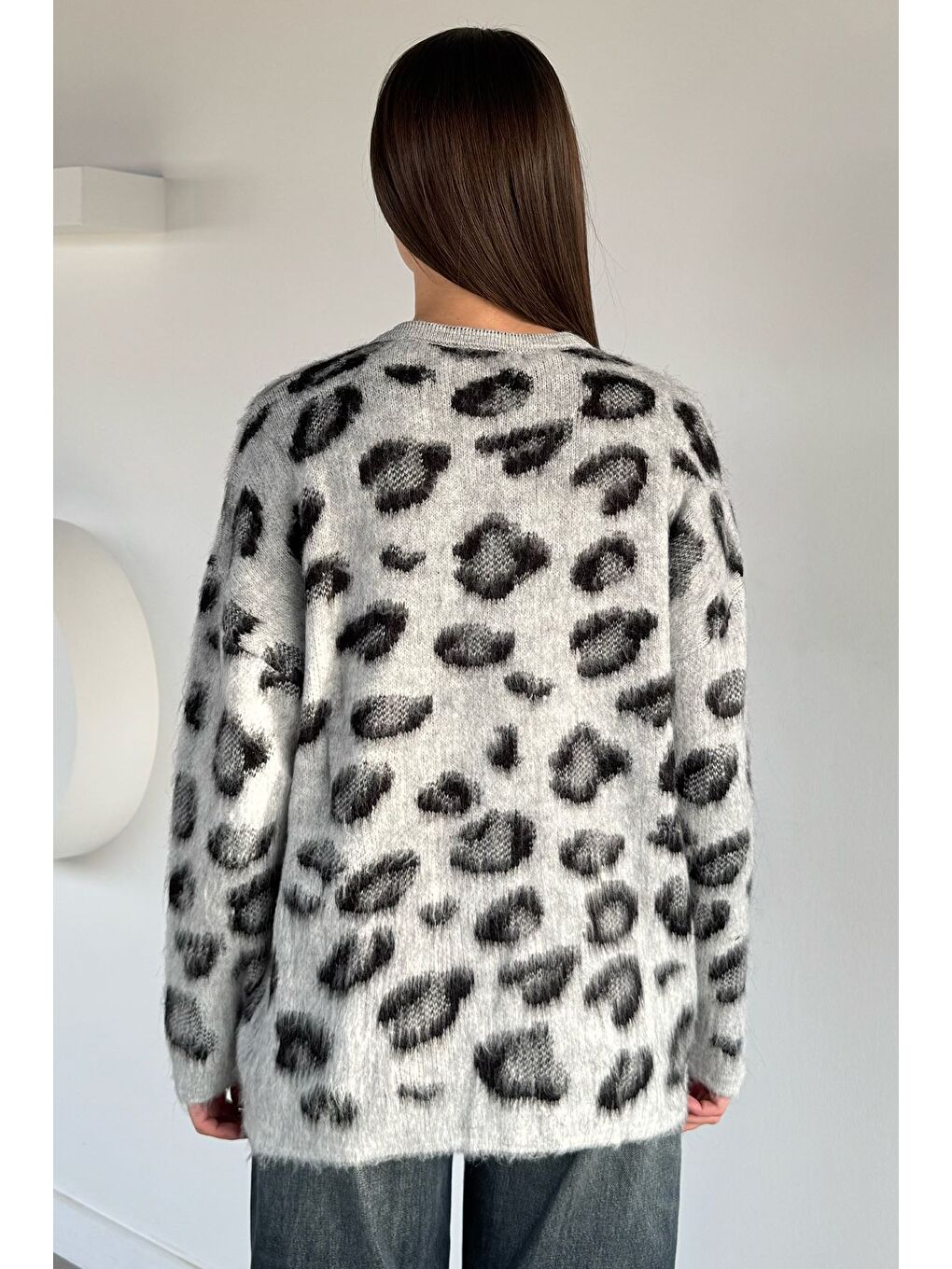 Gri Kadın İnci Düğmeli Desenli Triko Hırka-3