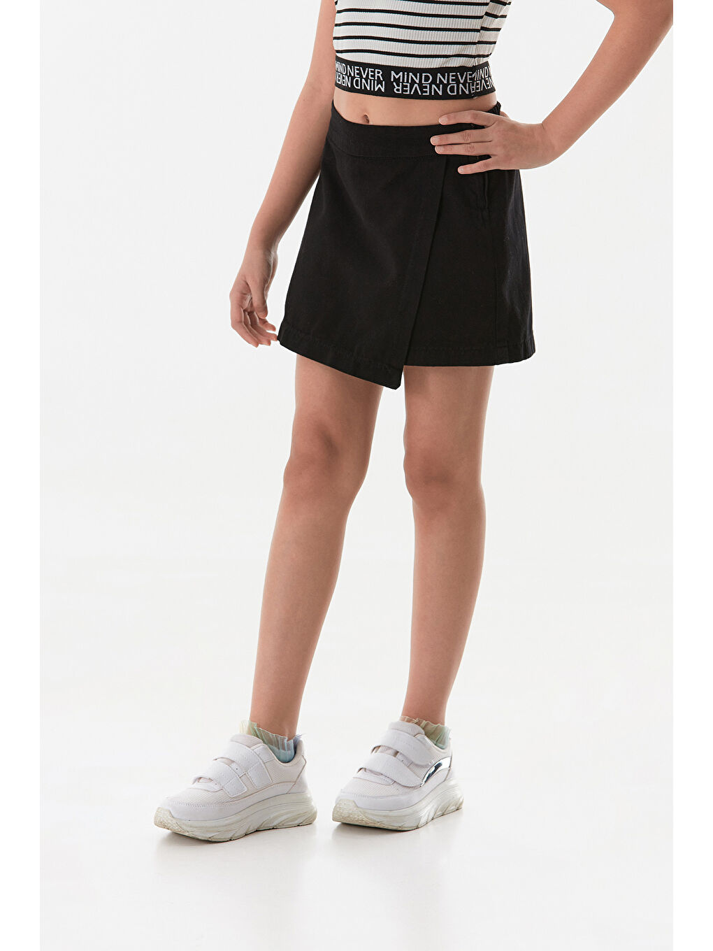 Siyah Beli Lastikli Fermuarlı Kız Çocuk Şort Etek-1