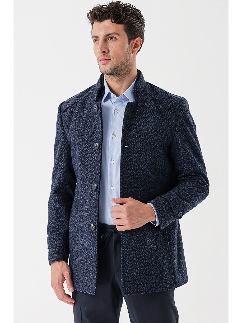Koyu Lacivert Kaşe Hakim Yaka Desenli Yırtmaçlı Astarlı Slim Fit Dar Kesim Klasik Kaban 1008235153