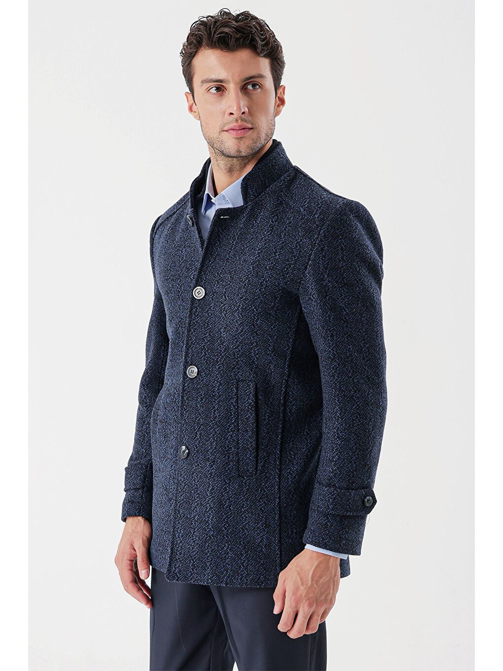 Koyu Lacivert Kaşe Hakim Yaka Desenli Yırtmaçlı Astarlı Slim Fit Dar Kesim Klasik Kaban 1008235153-3
