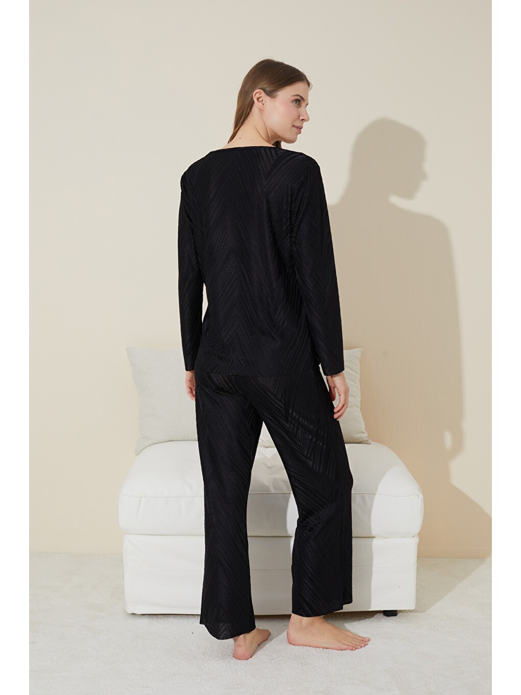 Siyah Piliseli Örme Pijama Takımı-2