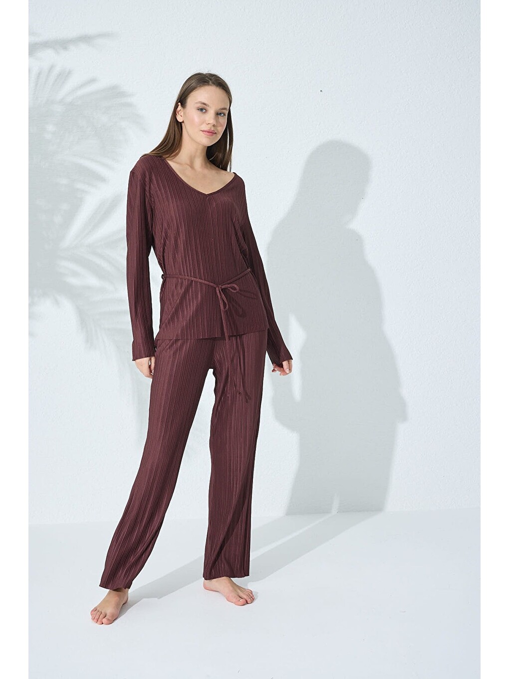 Kahverengi Piliseli Örme Pijama Takımı-3