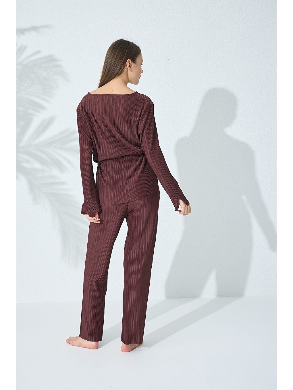 Kahverengi Piliseli Örme Pijama Takımı-4
