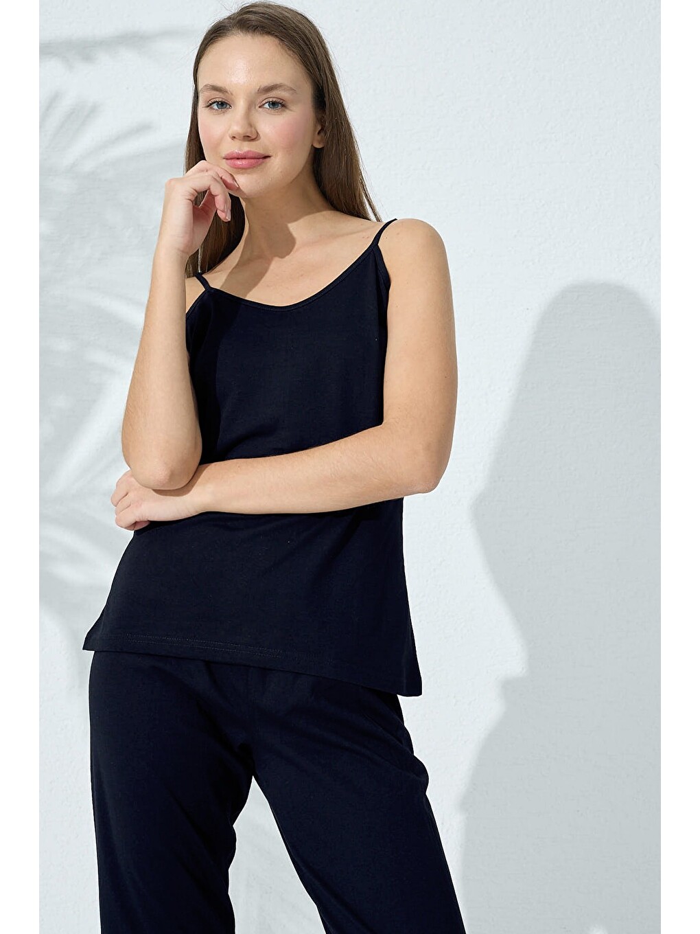 Lacivert Pamuklu Ip Askılı Dantelli Pijama Takım-1