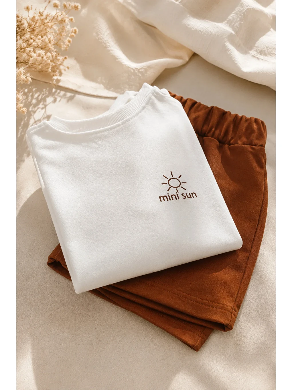 Kahverengi Unisex Çocuk Mini Sun Baskılı Oversize Tişört Şort Yazlık Takım 1-5 Yaş-2