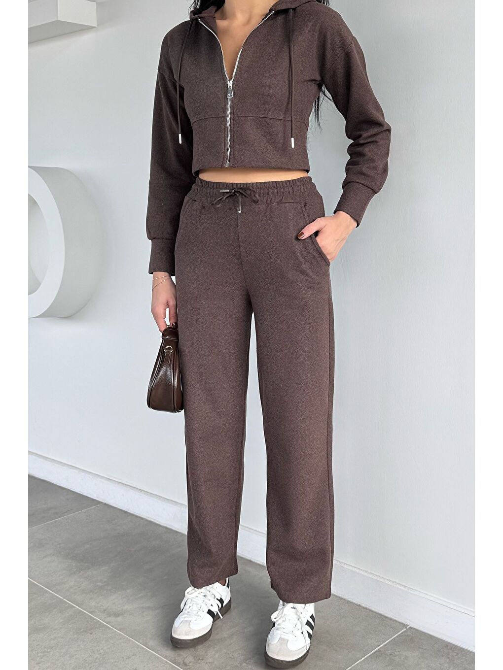 Kahverengi Kadın Selanik Kumaş Ön Fermuarlı Kapüşonlu Sweat Bel Lastikli Pantolon İkili Takım-2