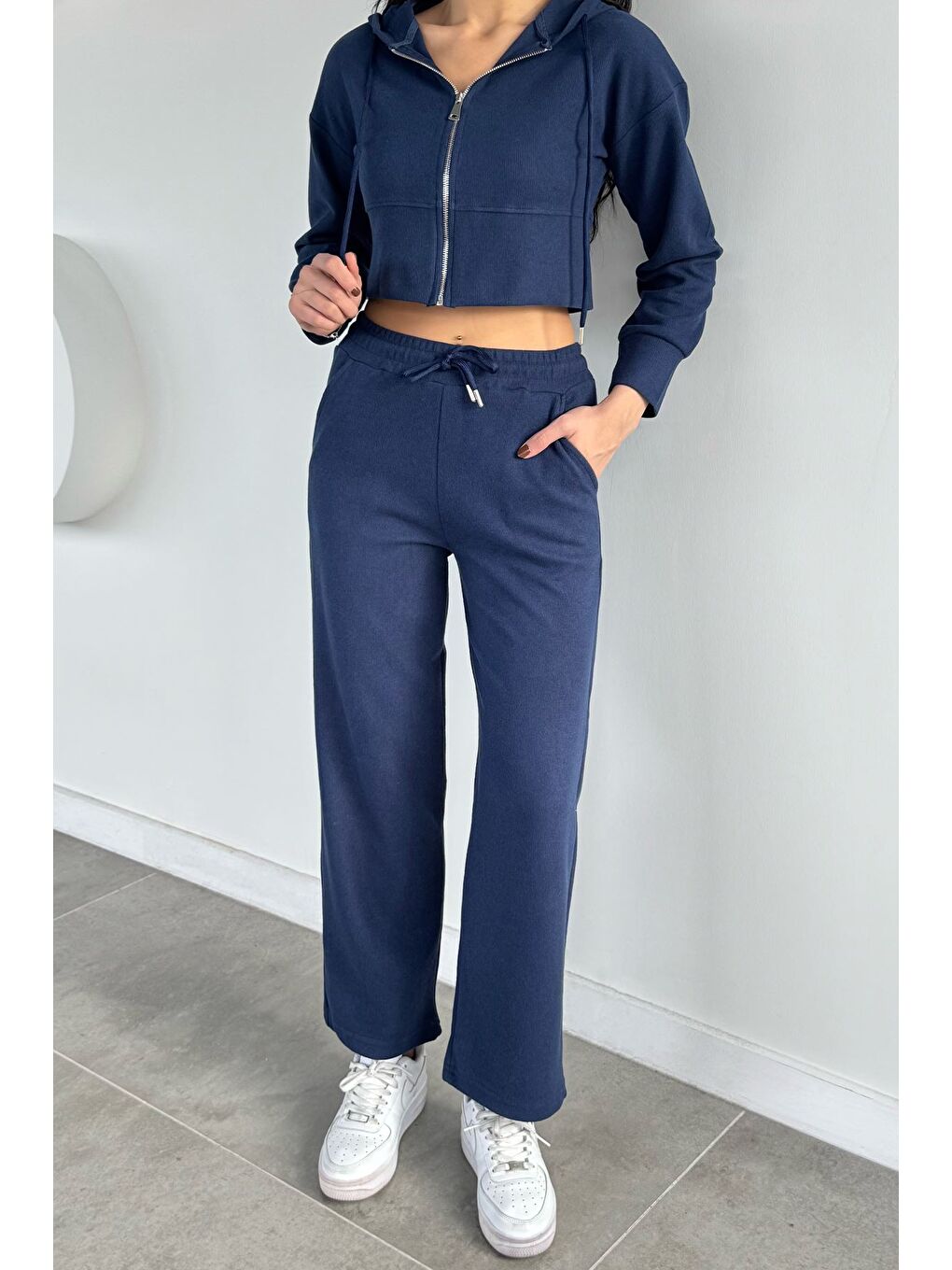 Lacivert Kadın Selanik Kumaş Ön Fermuarlı Kapüşonlu Sweat Bel Lastikli Pantolon İkili Takım-2