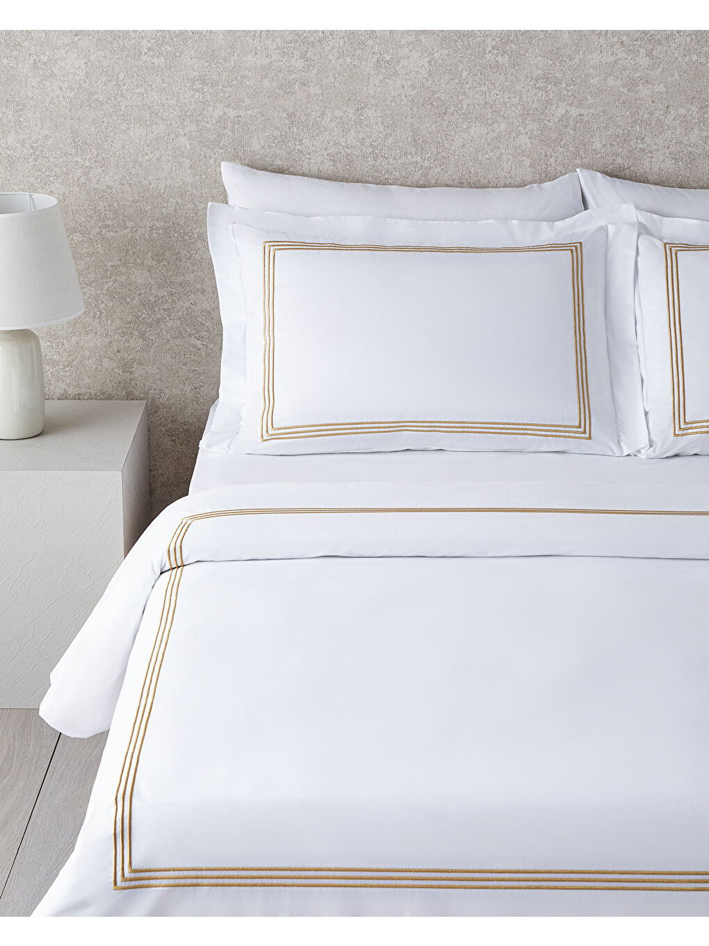 Sarı Modern Frame Nakışlı Perkal Super King Nevresim Takımı 260x220 cm Gold-2