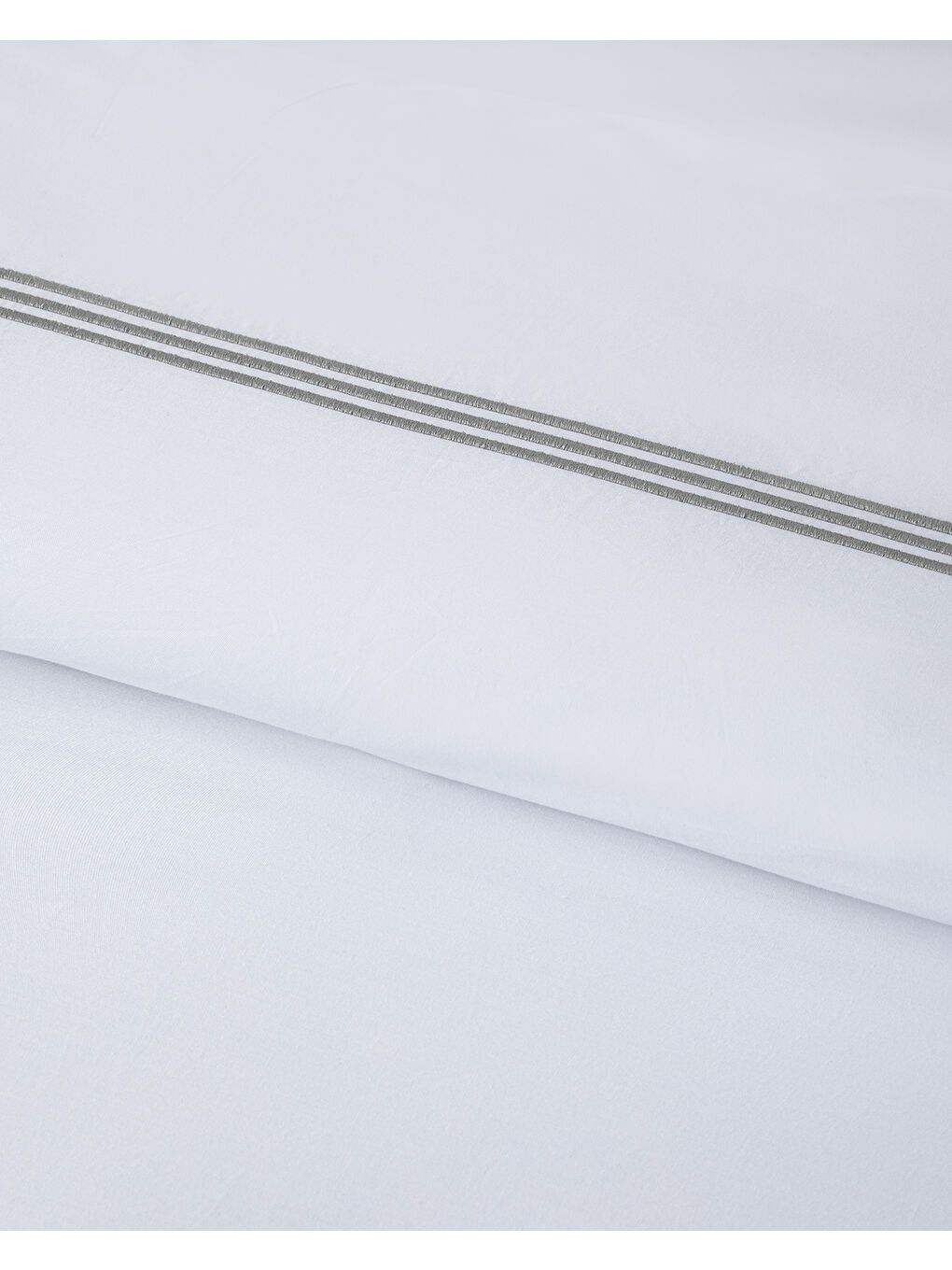 Gri Modern Frame Nakışlı Perkal Super King Nevresim Takımı 260x220 cm Gümüş-3