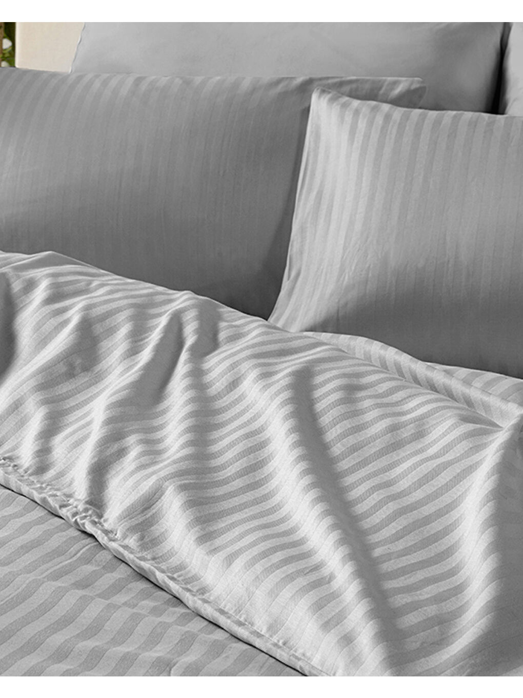 Crystal İpeksi Twill King Size Nevresim Takımı Gri-1