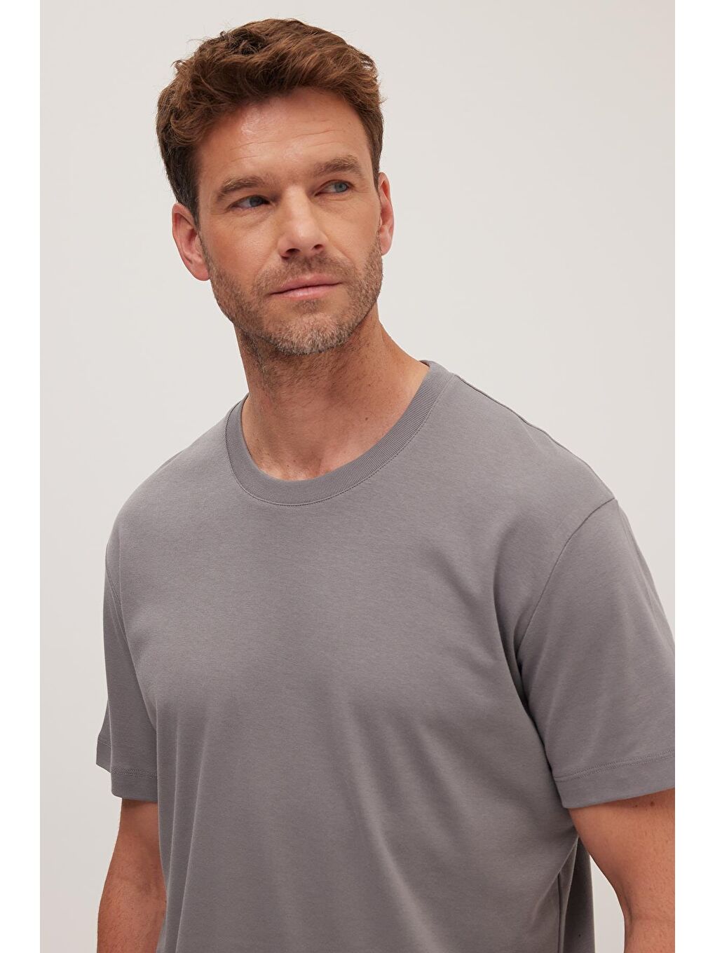 Unisex Relax Fit Rahat Kesim %100 Pamuk Yumuşak Dokulu Hafif Kalın Gri Bisiklet Yaka Tişört