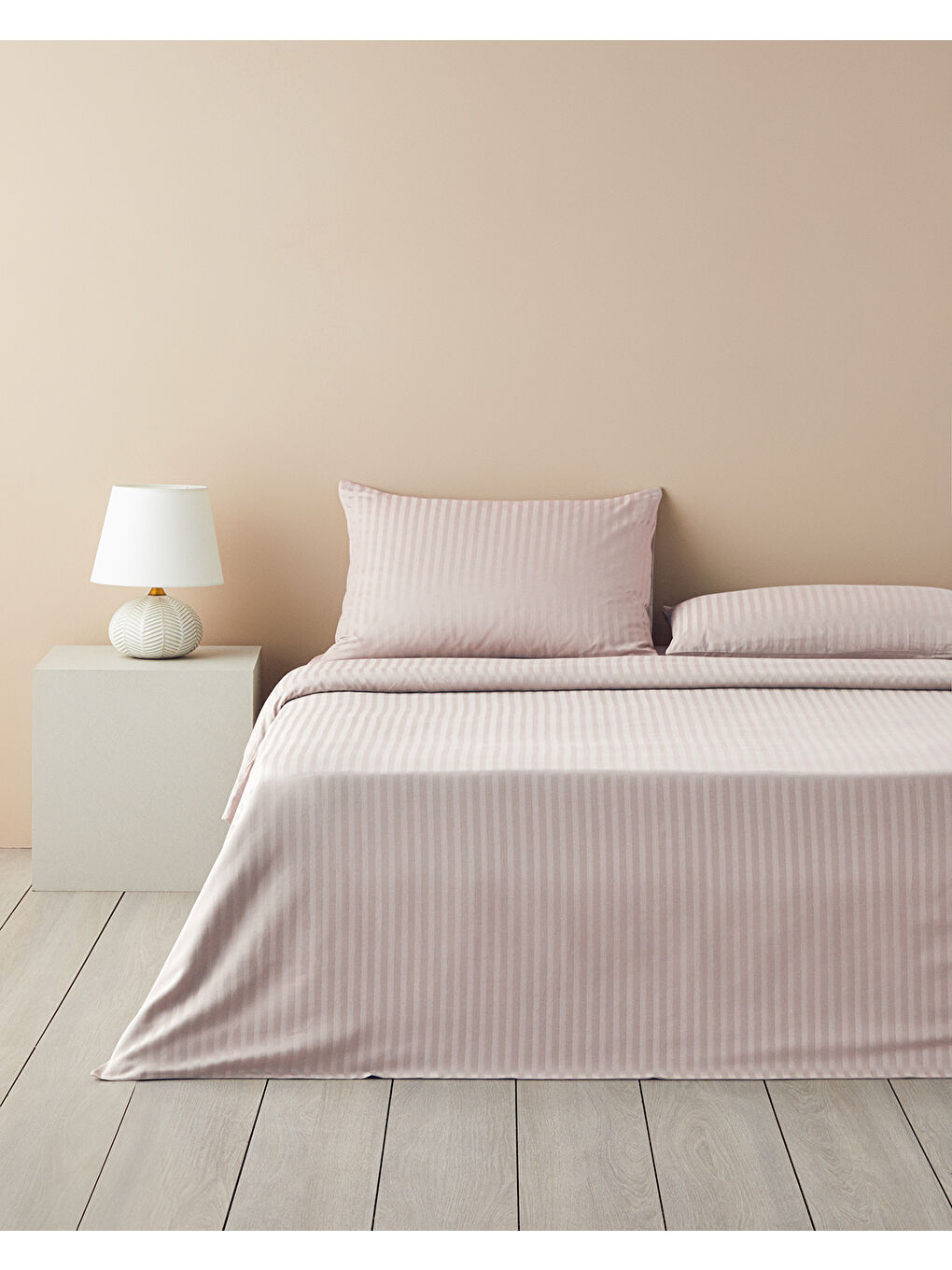 Crystal İpeksi Twill King Size Nevresim Takımı 240x220 cm Pembe-1