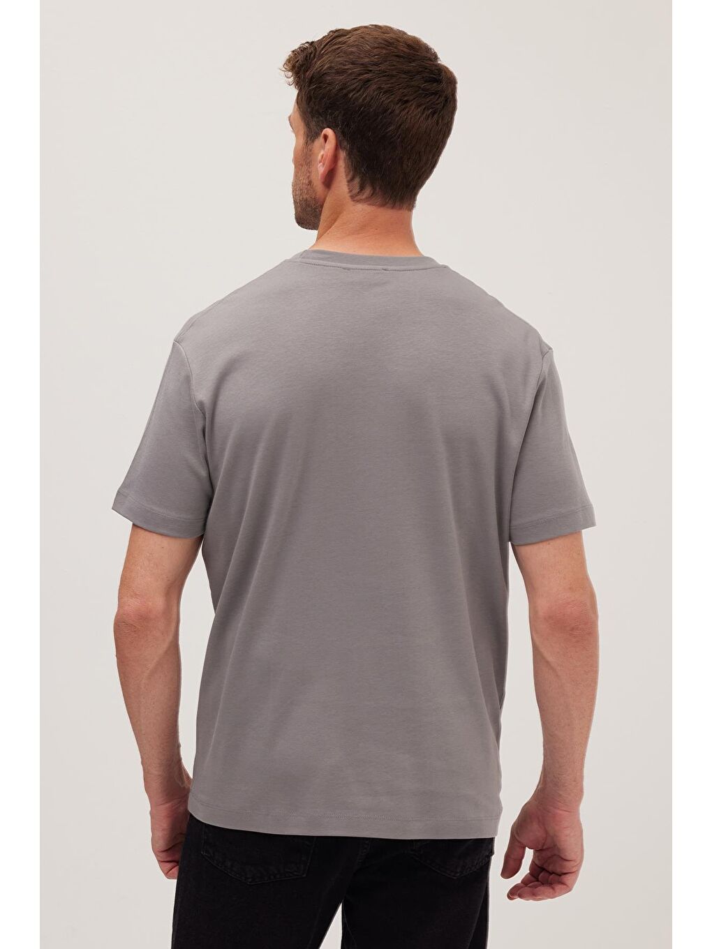 Unisex Relax Fit Rahat Kesim %100 Pamuk Yumuşak Dokulu Hafif Kalın Gri Bisiklet Yaka Tişört-6