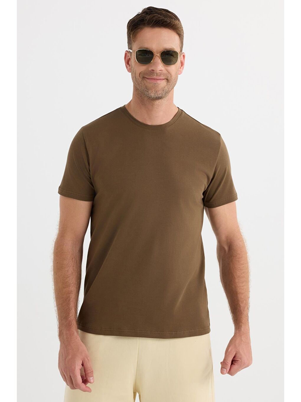 Erkek Slim Fit Dar Kesim Pamuklu Yumuşak Doku Elastanlı Esnek Kumaş Kahverengi Bisiklet Yaka Tişört-3