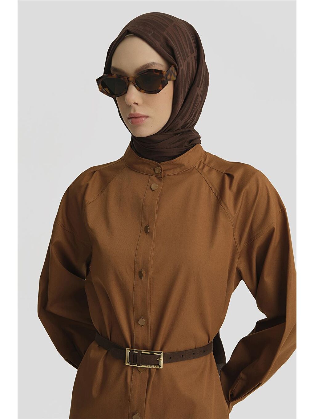 Kahverengi Kolu Pileli Hakim Yaka Tunik 25Y4612 Taba-2