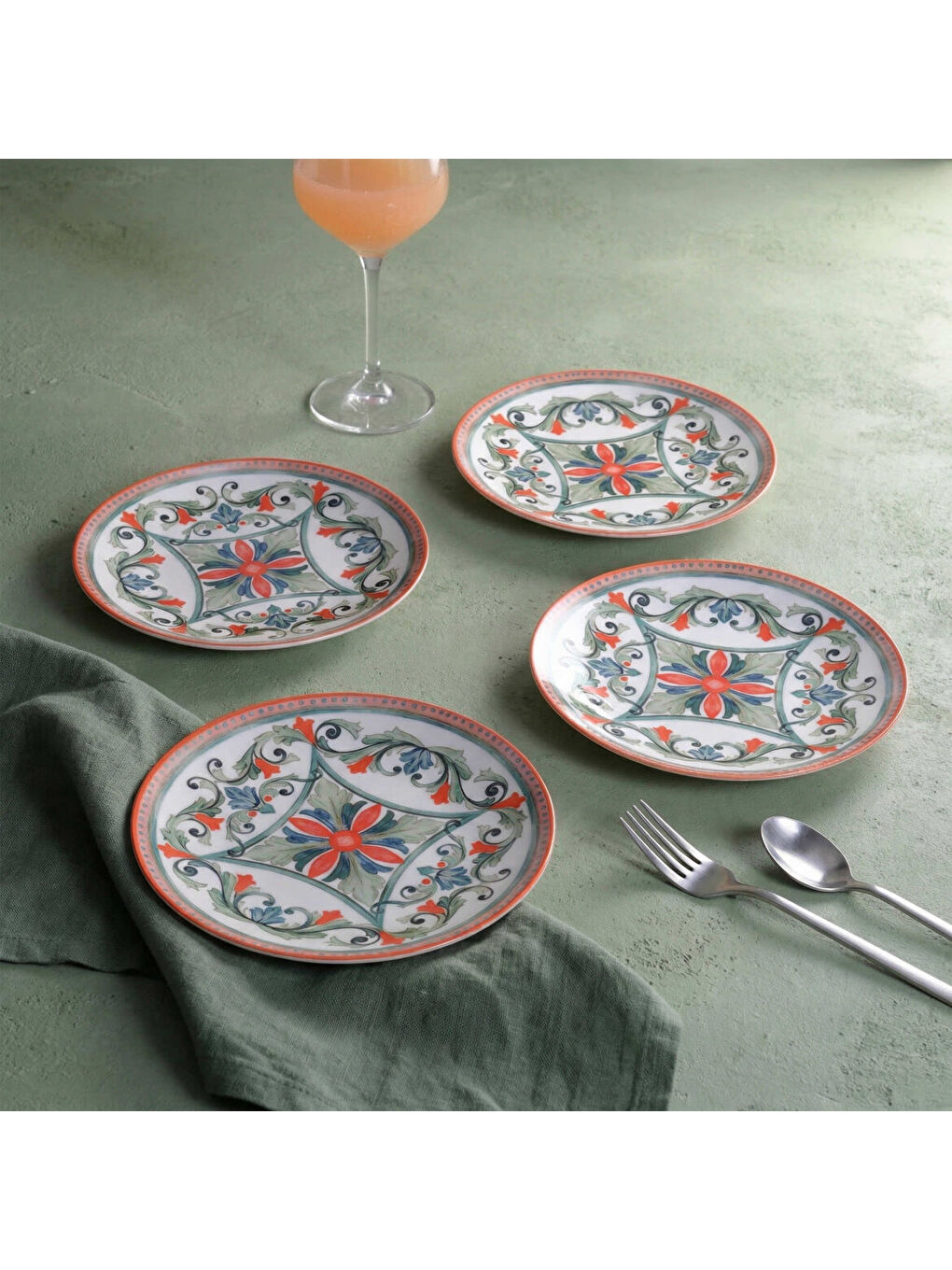 Ekru Camelia Rustik 4 Kişilik Pasta Takımı 3053-1