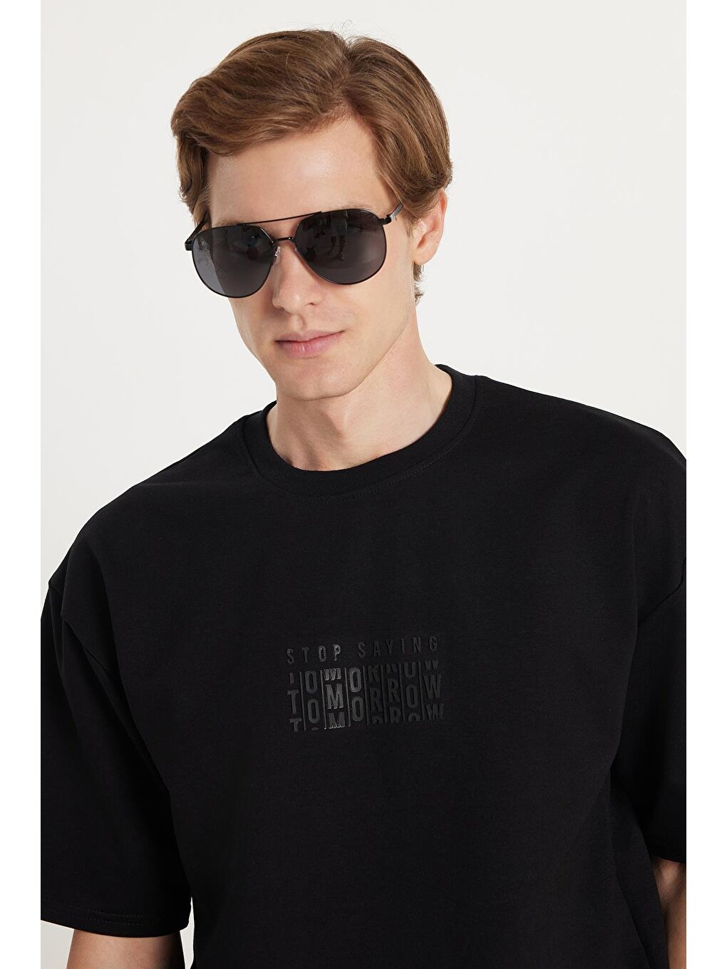 Erkek Oversize Geniş Kesim Pamuklu Baskılı Bisiklet Yaka Siyah Tişört-1