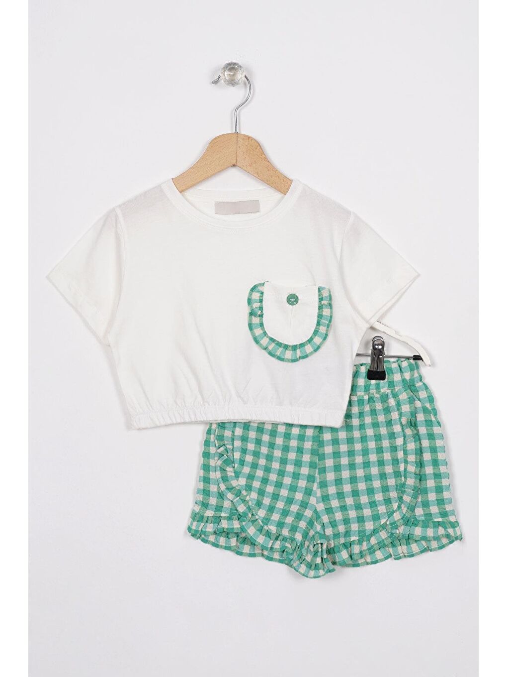 Lila Fırfır Detaylı Ekru Yeşil Renk Kız Çocuk Şortlu Takım