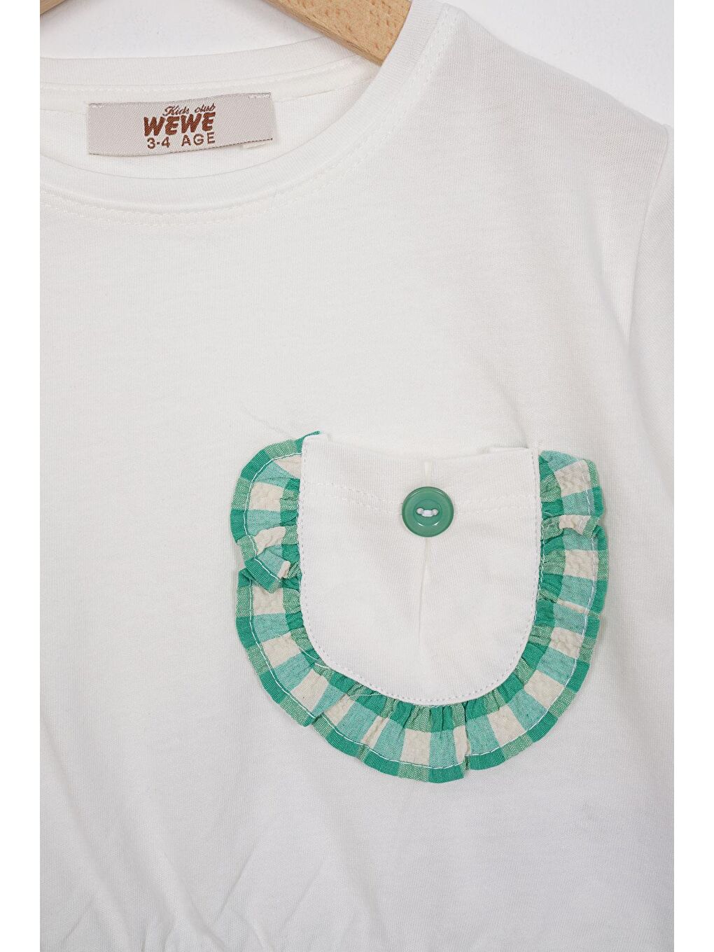 Lila Fırfır Detaylı Ekru Yeşil Renk Kız Çocuk Şortlu Takım-1