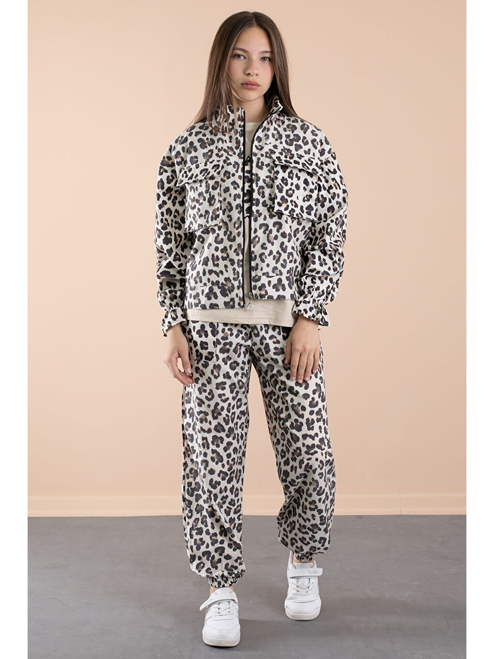 Ekru Krem Leopar Desenli Paraşüt Ceketli Bisiklet Yaka Tişörtlü Kız Çocuk 3lü Takım 20637