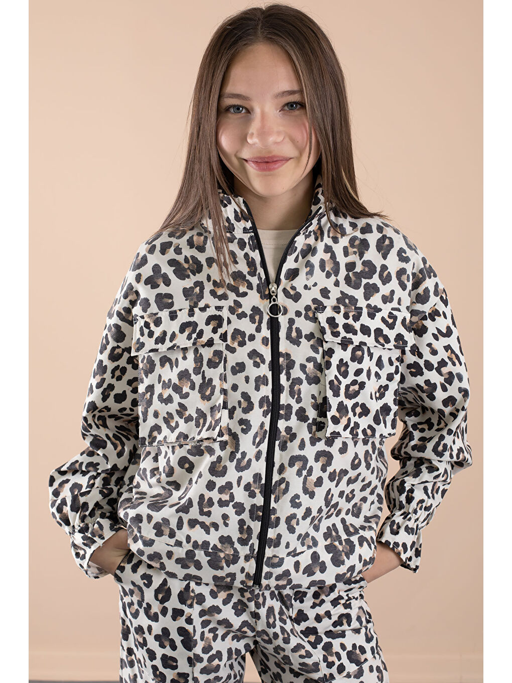 Ekru Krem Leopar Desenli Paraşüt Ceketli Bisiklet Yaka Tişörtlü Kız Çocuk 3lü Takım 20637-3