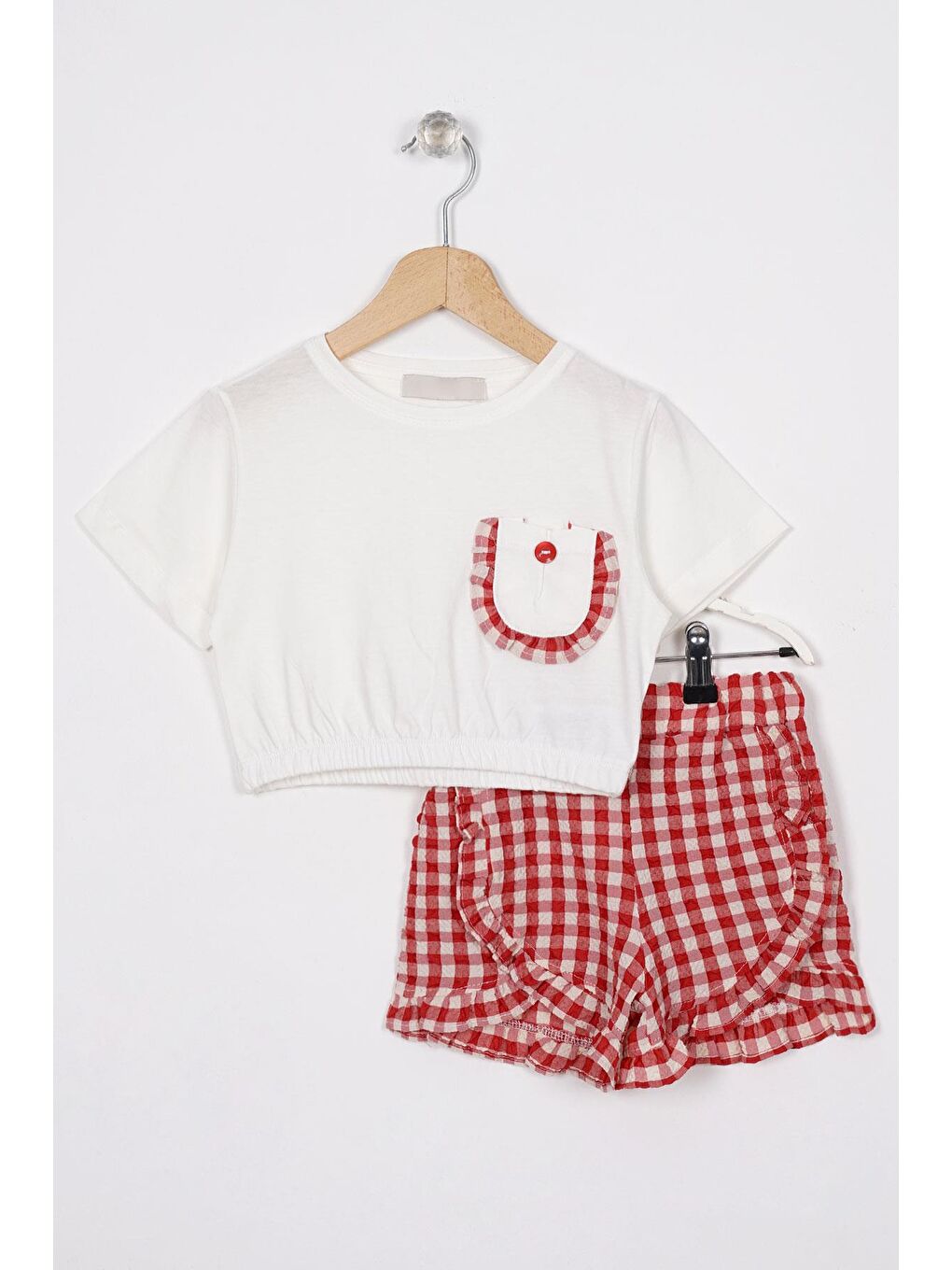 Lila Fırfır Detaylı Ekru Kırmızı Renk Kız Çocuk Şortlu Takım