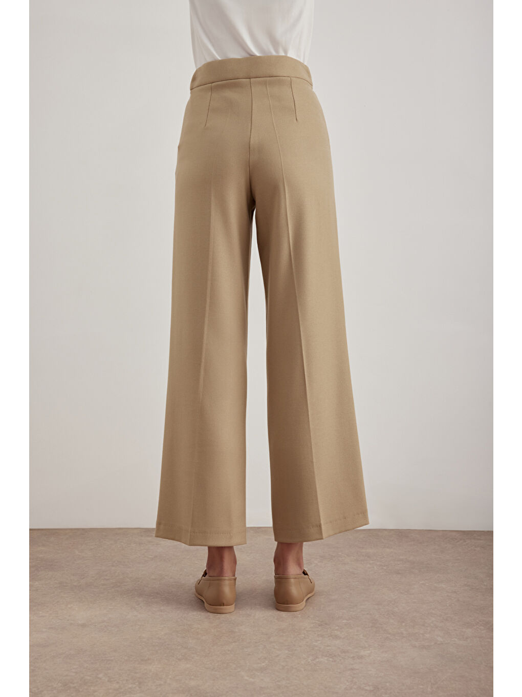 Kahverengi Nervürlü Pantolon-4