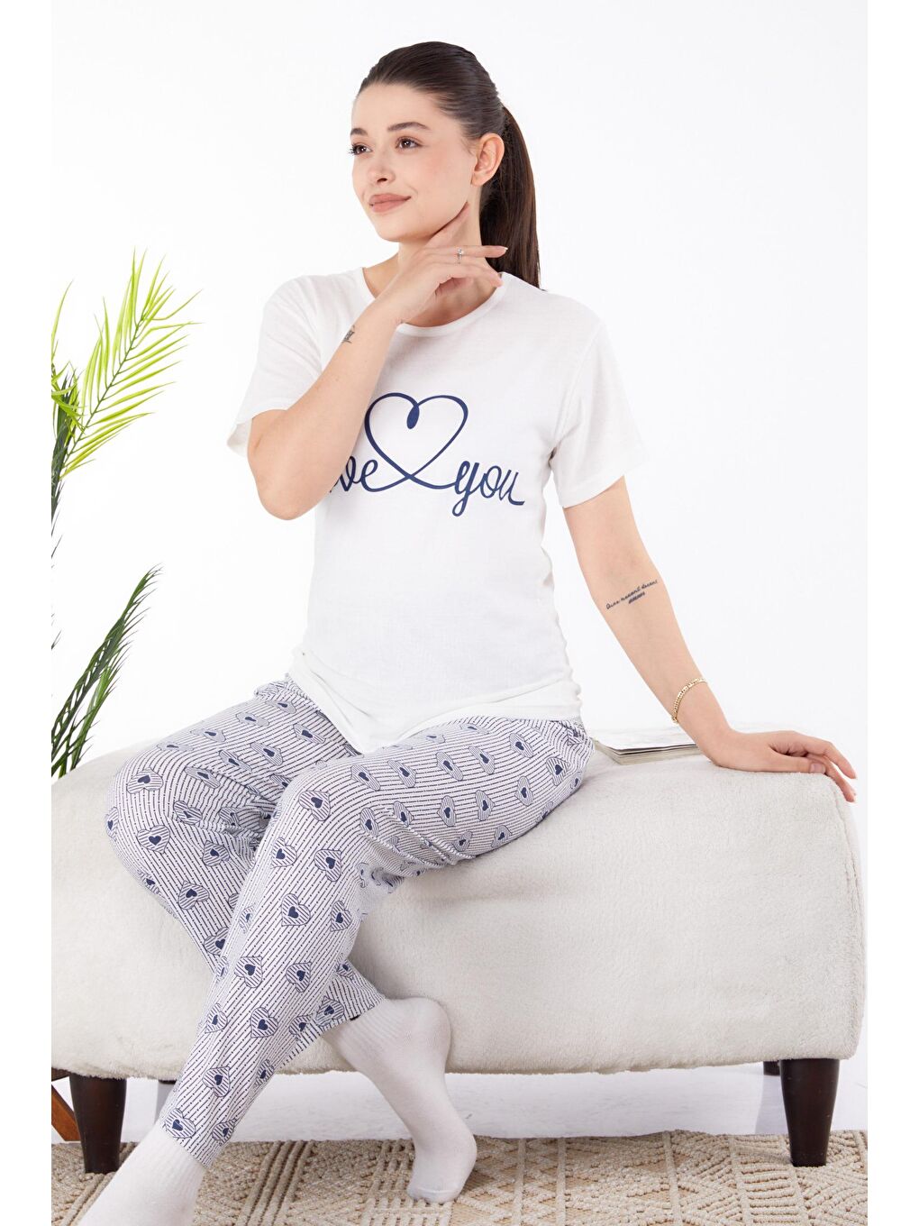 Bisiklet Yaka Kadın Beyaz Baskılı Pijama Takımı - 25586-2