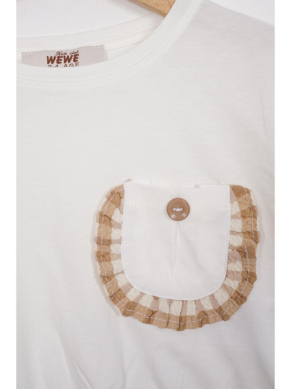 Lila Fırfır Detaylı Ekru Kahve Renk Kız Çocuk Şortlu Takım-1