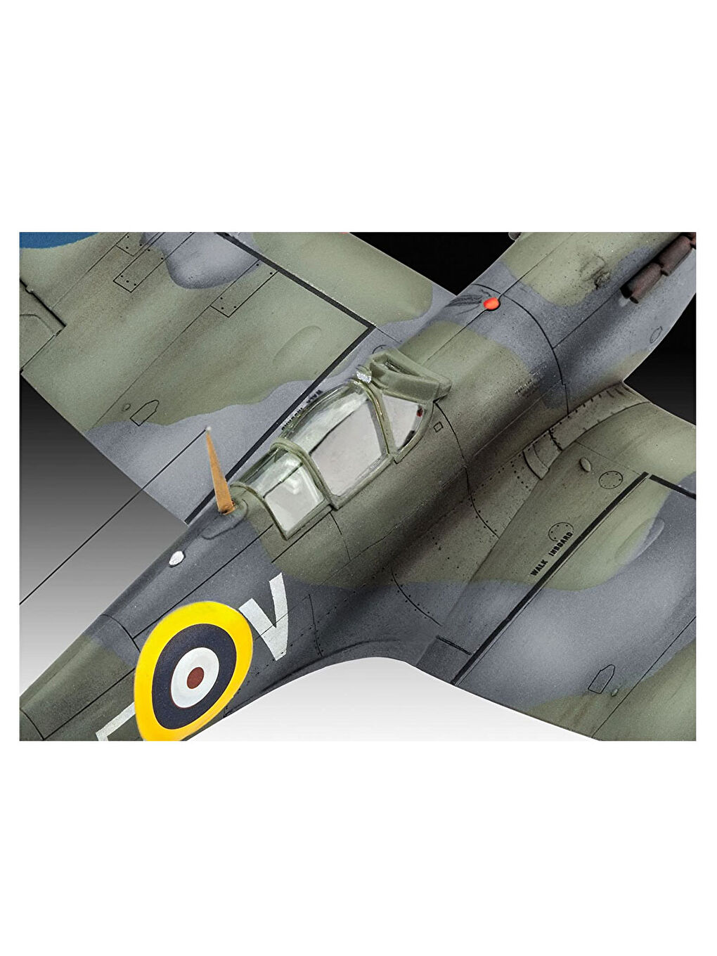 Revell Renksiz Maket 1:72 Spitfire MK IIA 03953 - 1