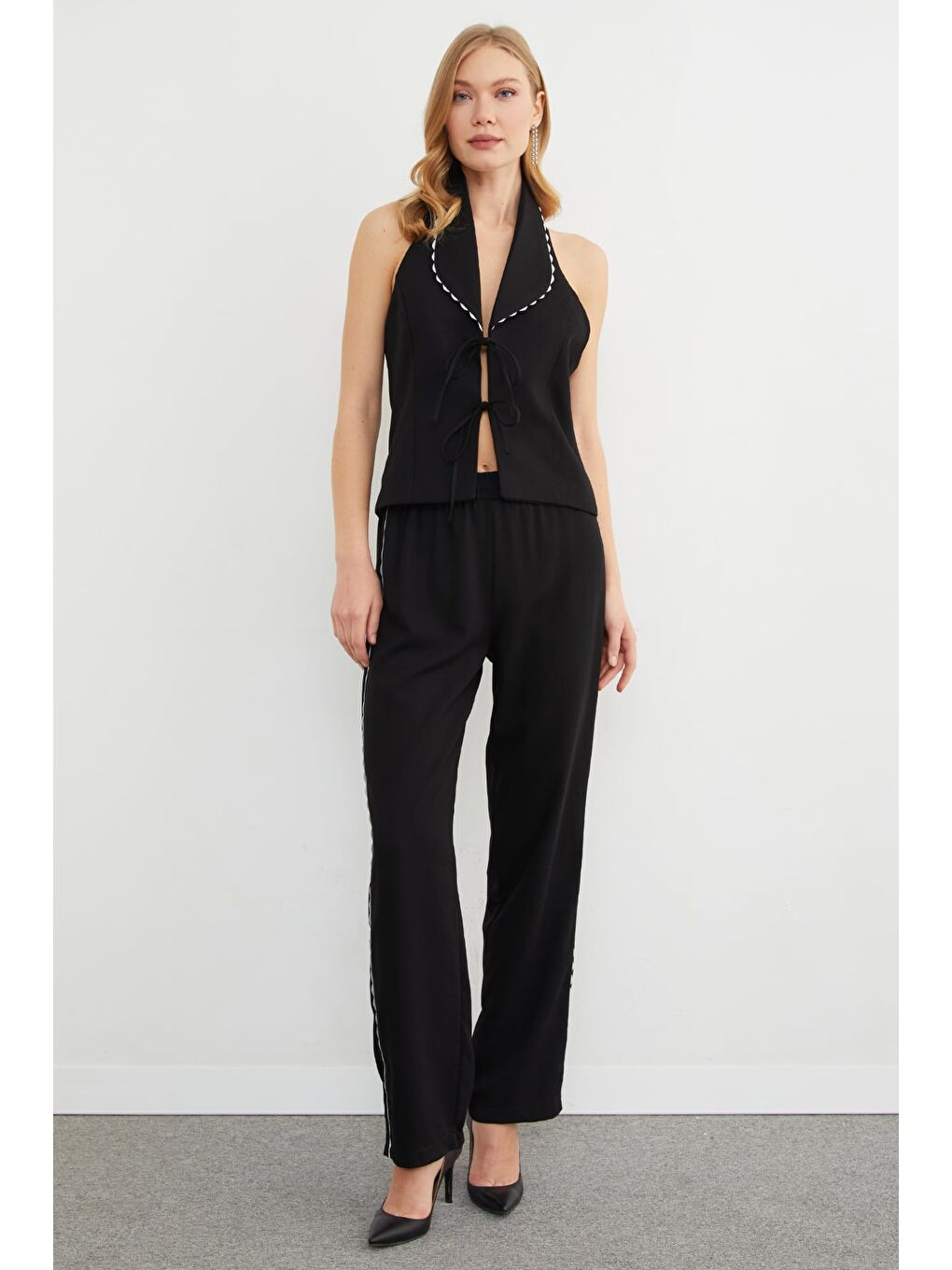 Siyah Biyeli Boyundan Geçmeli 2 Li Takım-4