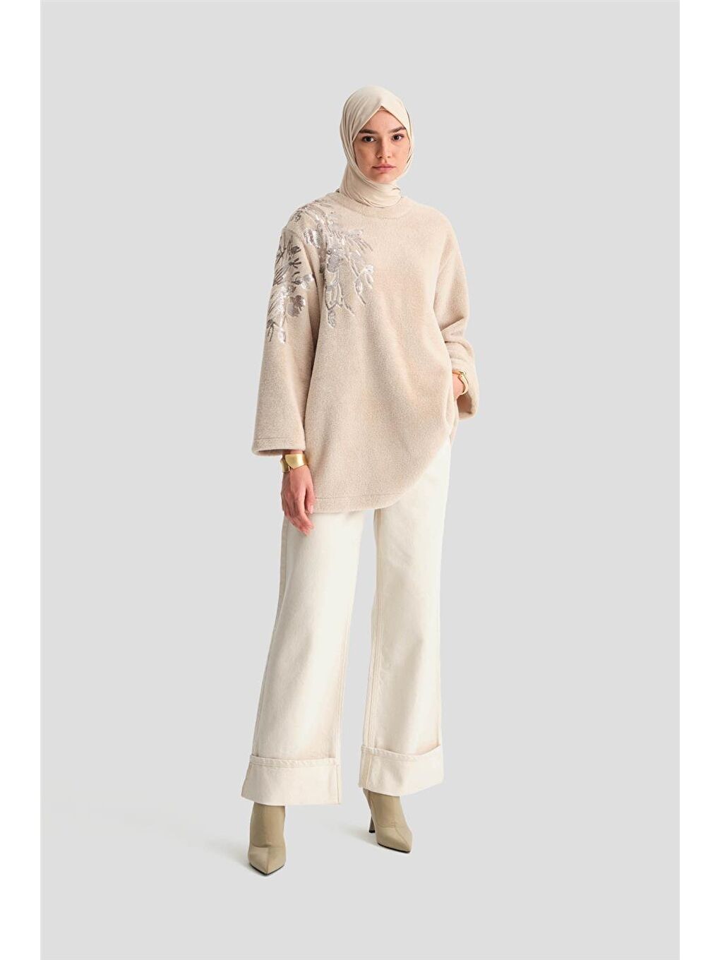 Bej Nakış Detaylı Pelüş Tunik 24K4304 Aytaşı-2