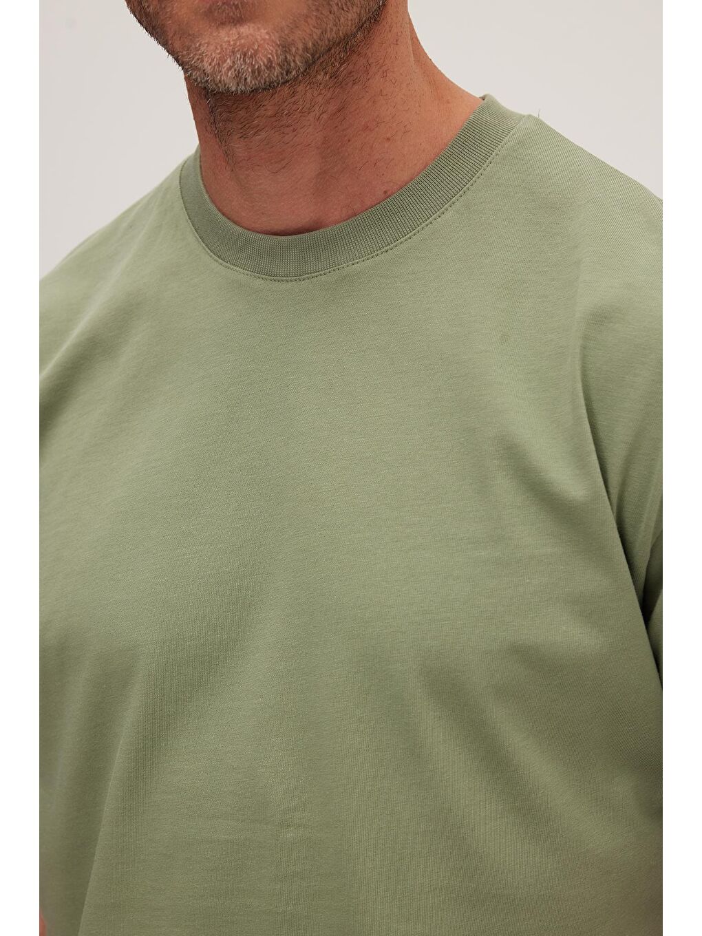 Erkek Boxy Fit Bol Kesim %100 Pamuk Bisiklet Yaka Yeşil Tişört-2