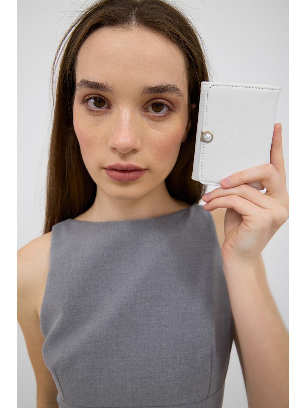 Daisy İncili Burslu Cüzdan Beyaz-2