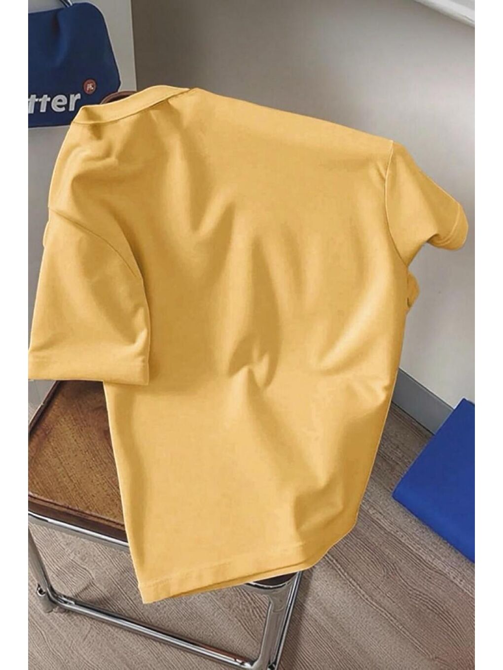 Sarı Gym Bunny - Halter Kaldıran Tavşan Baskılı Unisex Oversize Pamuklu Tişört-2