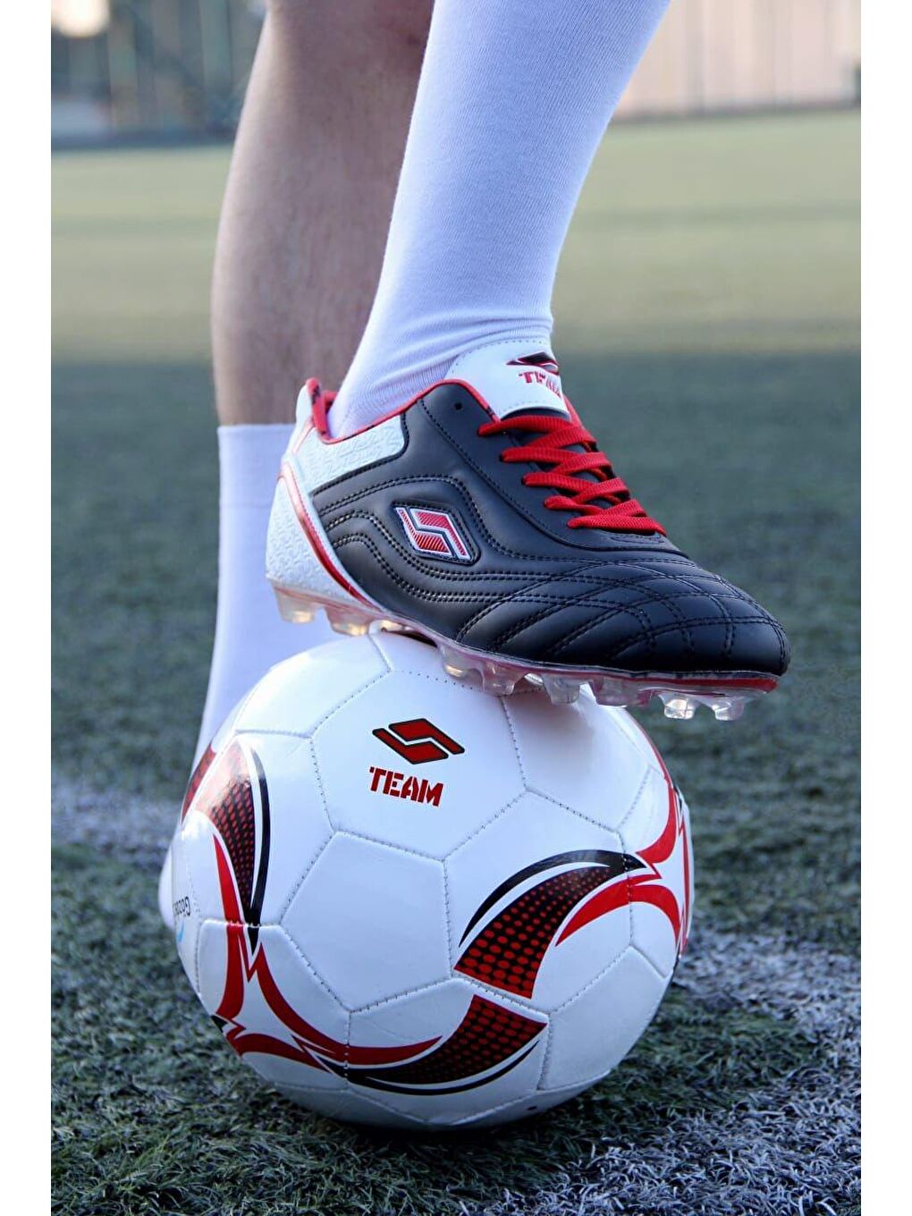 Beyaz Unisex   Krampon Halısaha Futbol Ayakkabısı-1