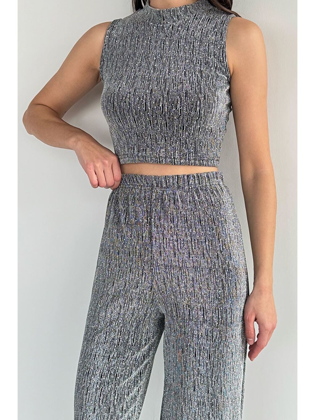 Gri Gece Işıltısı Sim Detaylı Bluz Pantolon İkili Takım-3