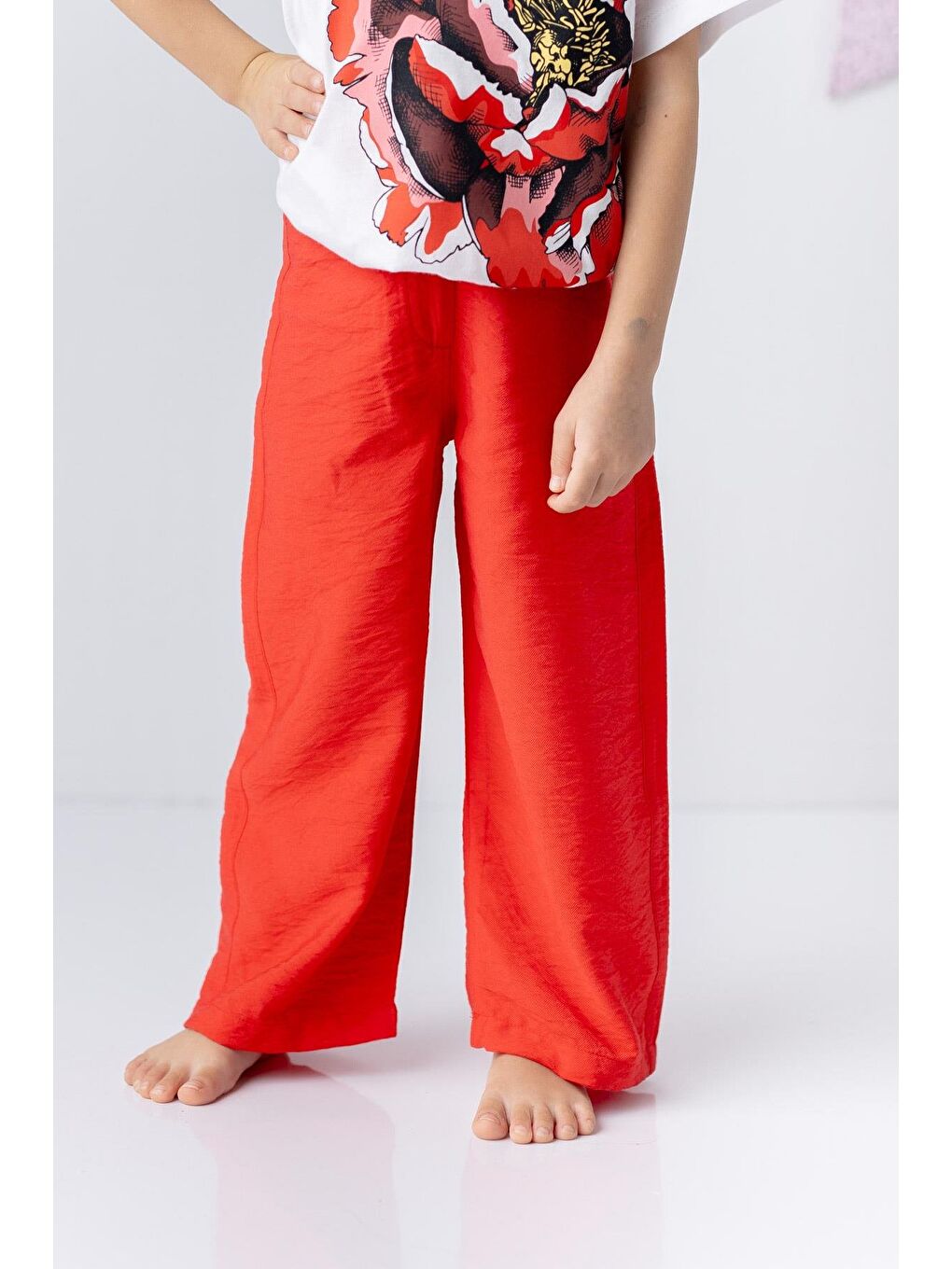 Kırmızı Kız Çocuk Dokuma Viskon Düz Pantolon-1