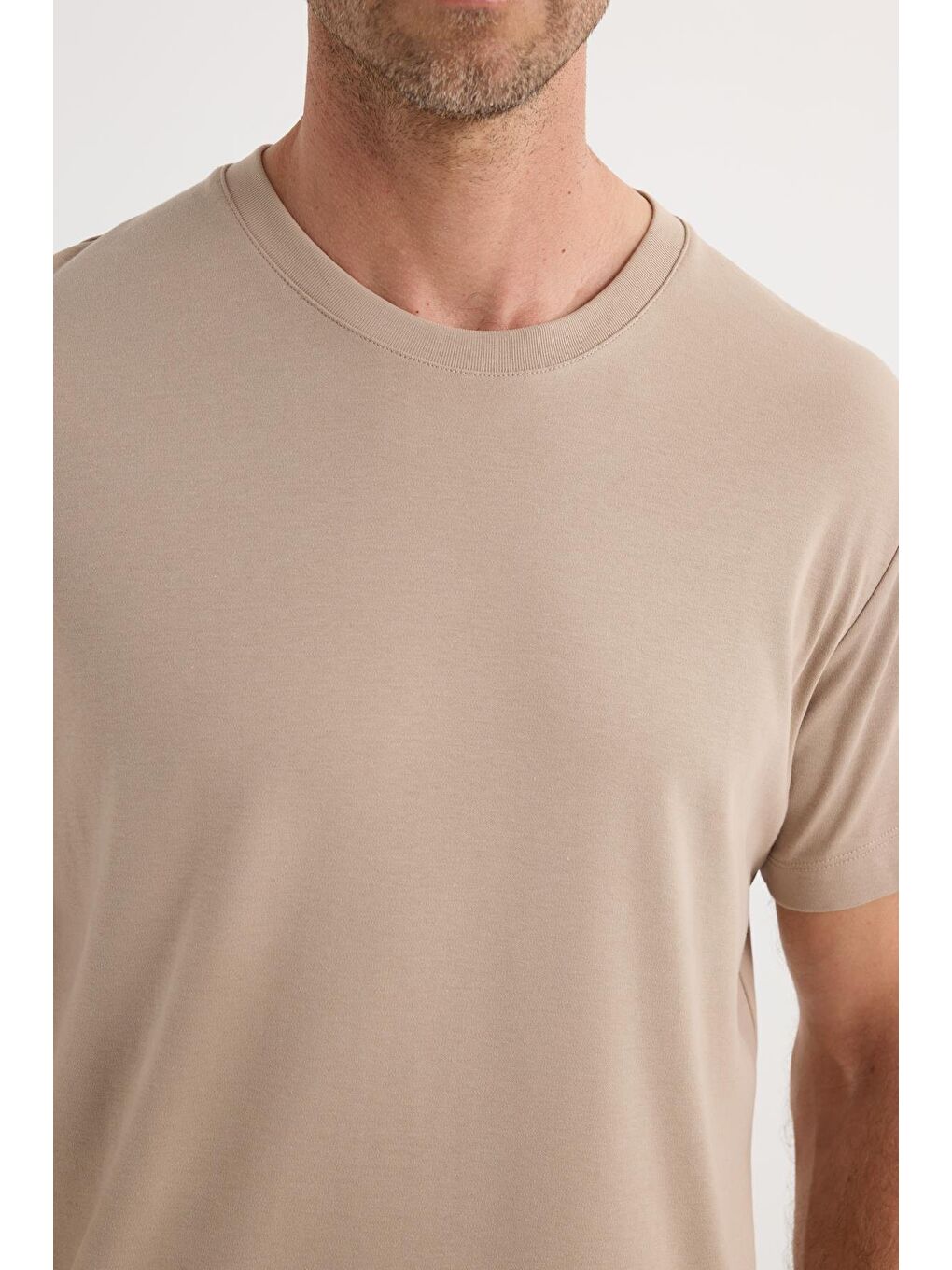 Unisex Relax Fit Rahat Kesim %100 Pamuk Yumuşak Dokulu Hafif Kalın Bej Bisiklet Yaka Tişört-2