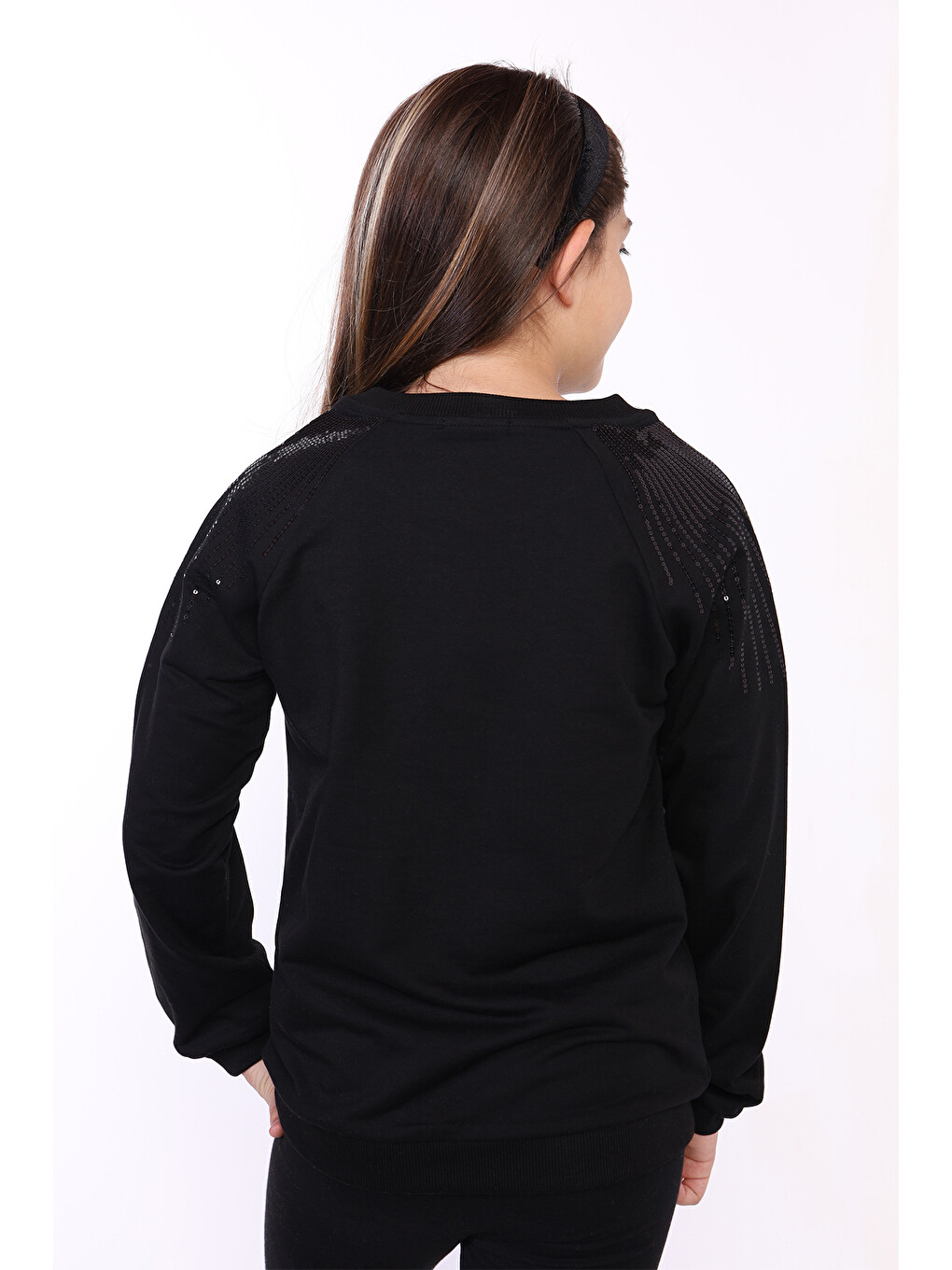 Siyah Kız Çocuk Pullu Nakışlı Sweatshirt-2