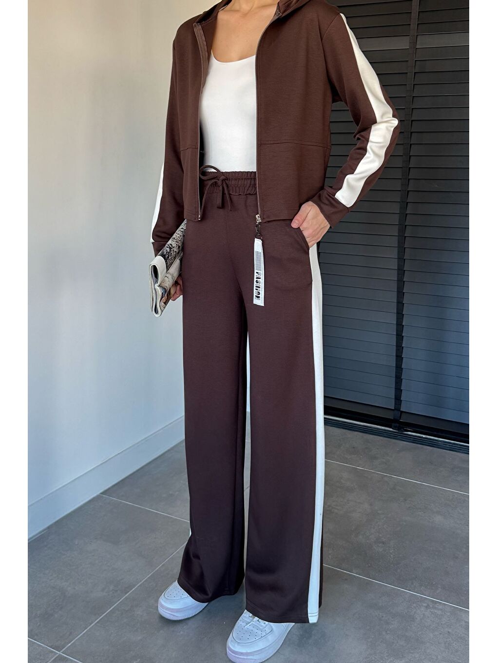 Kahverengi Kadın Kapüşonlu Fermuarlı Sweat Pantolon İkili Takım